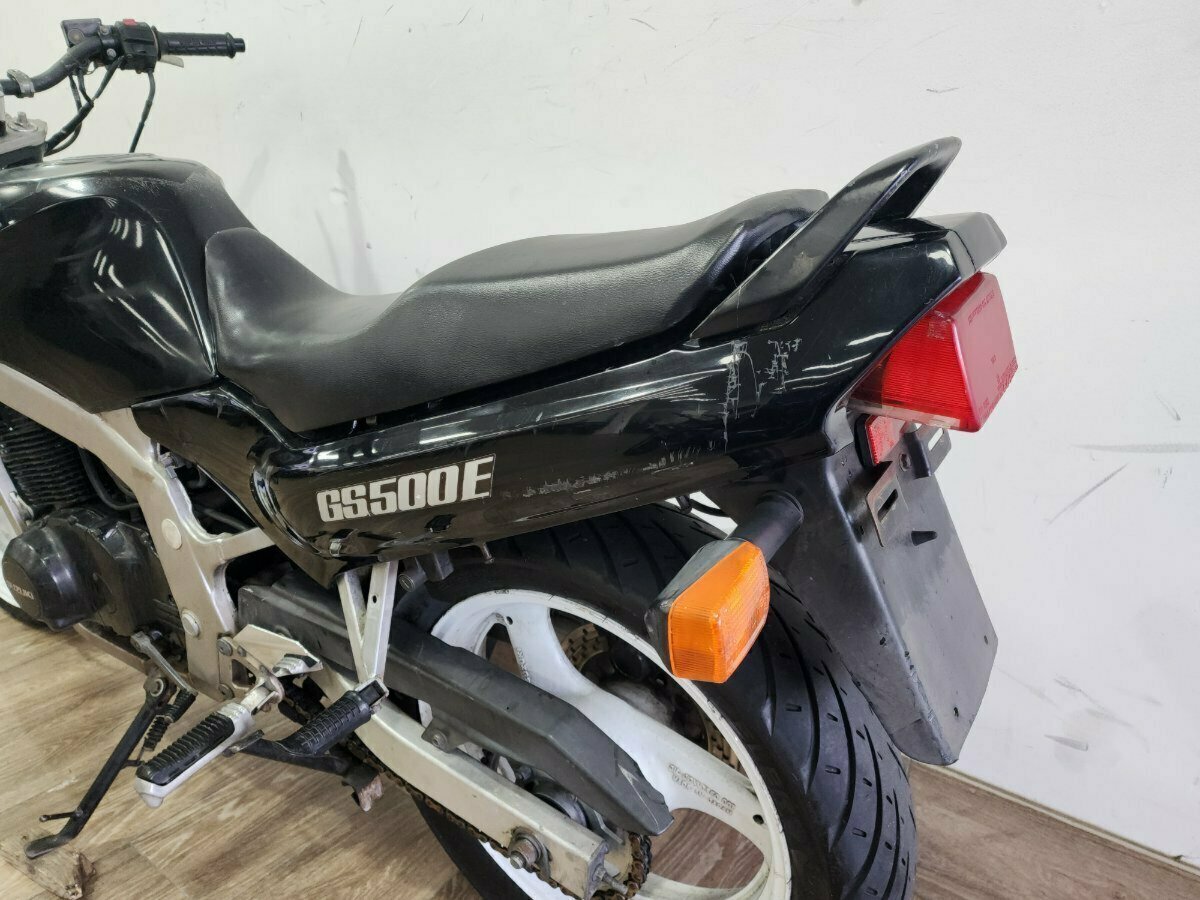1992 SUZUKI GS500E ROAD