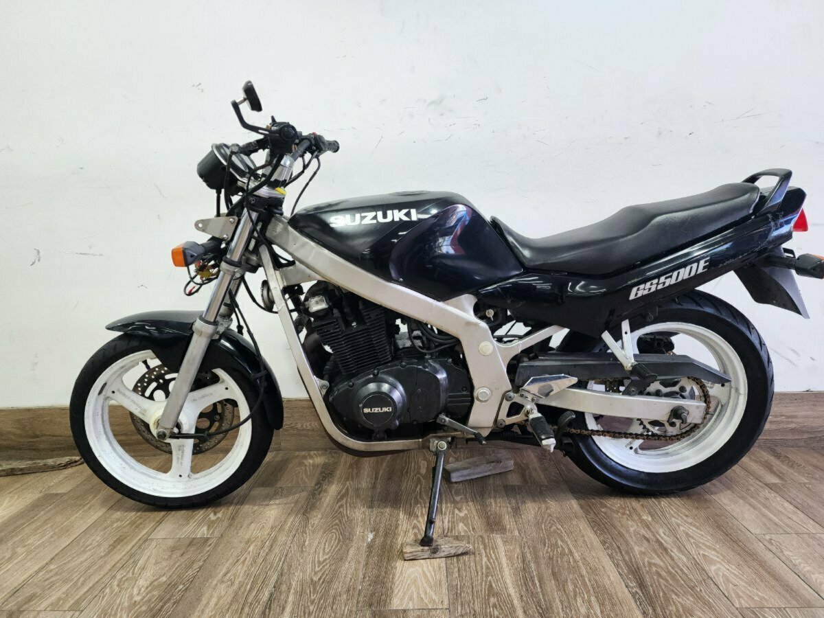 1992 SUZUKI GS500E ROAD