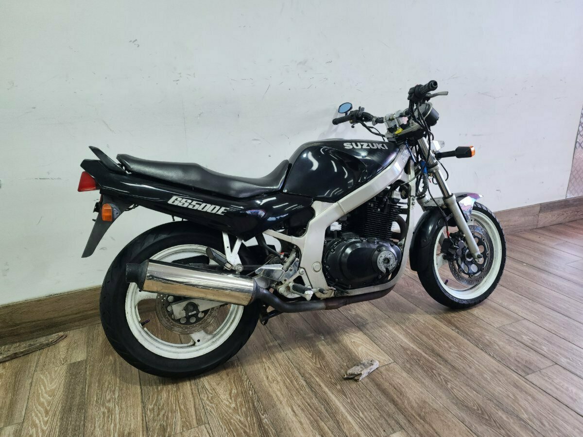 1992 SUZUKI GS500E ROAD