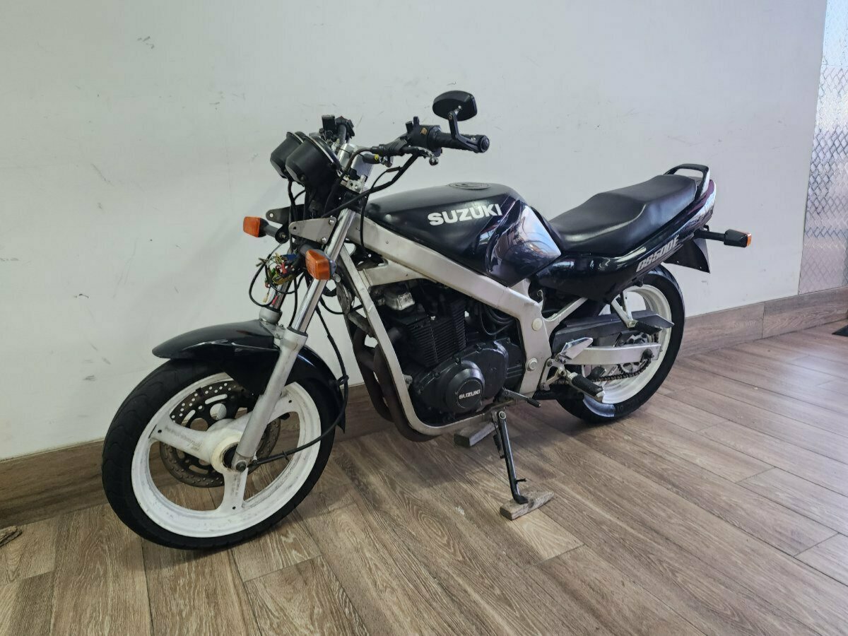 1992 SUZUKI GS500E ROAD