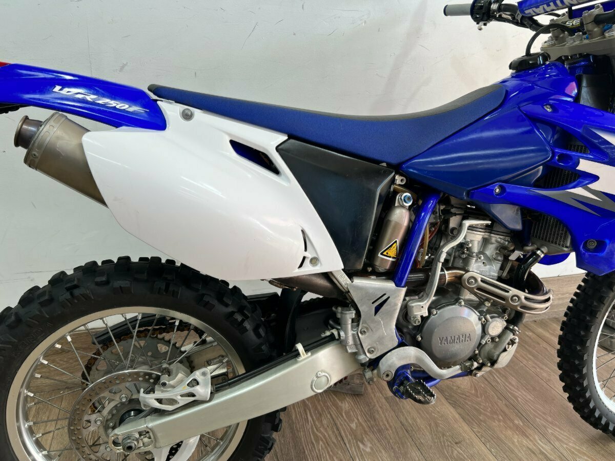 2006 YAMAHA WR250F ENDURO