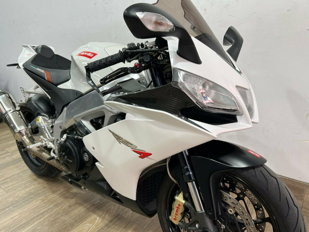 2010 APRILIA RSV4 R SPORTS