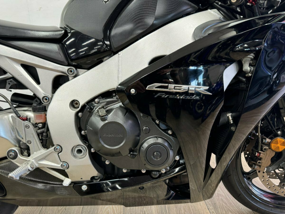 2011 HONDA CBR1000RR (FIREBLADE) SPORTS