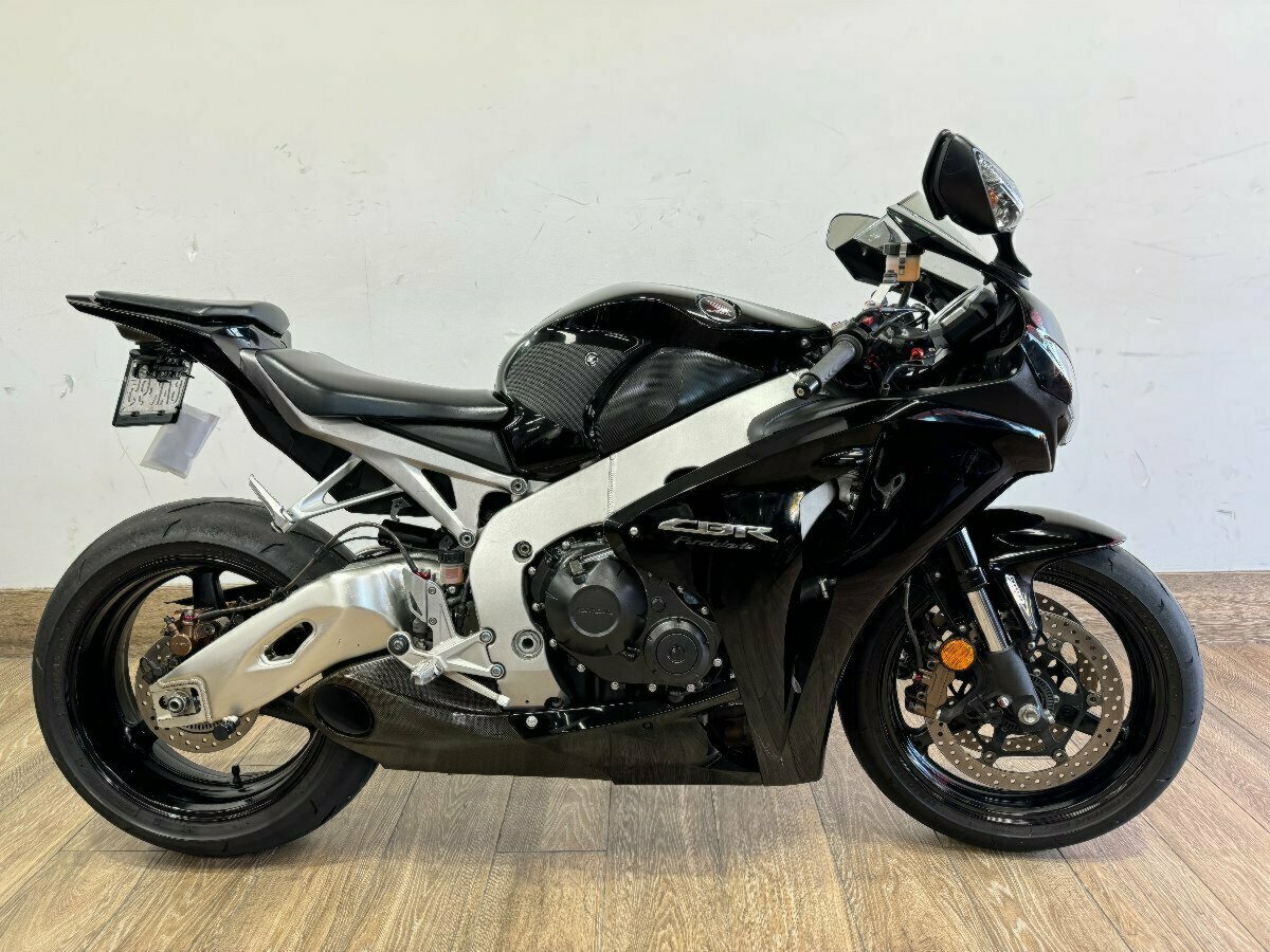 2011 HONDA CBR1000RR (FIREBLADE) SPORTS