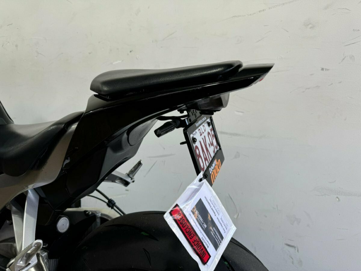 2011 HONDA CBR1000RR (FIREBLADE) SPORTS