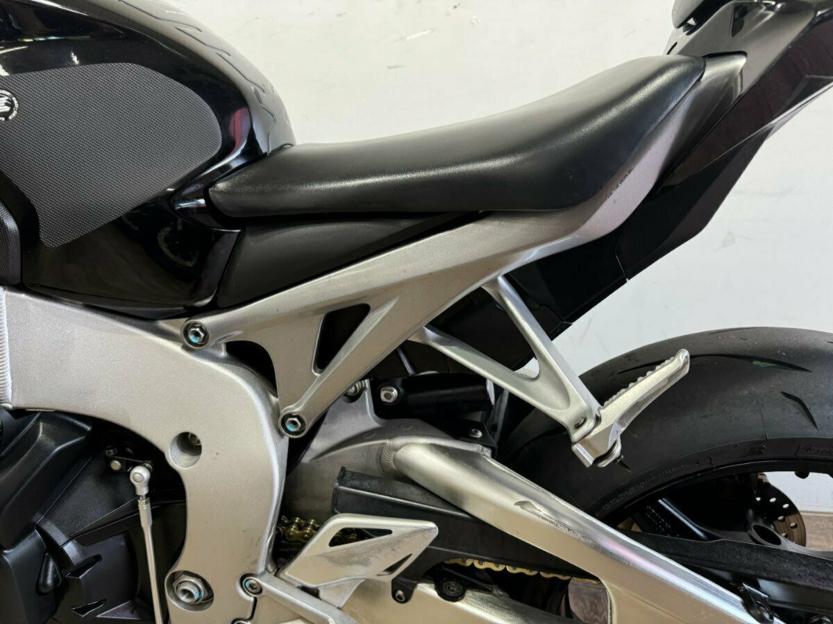 2011 HONDA CBR1000RR (FIREBLADE) SPORTS