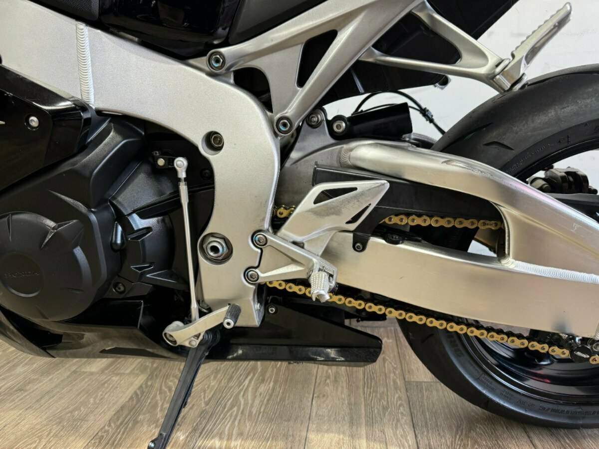 2011 HONDA CBR1000RR (FIREBLADE) SPORTS