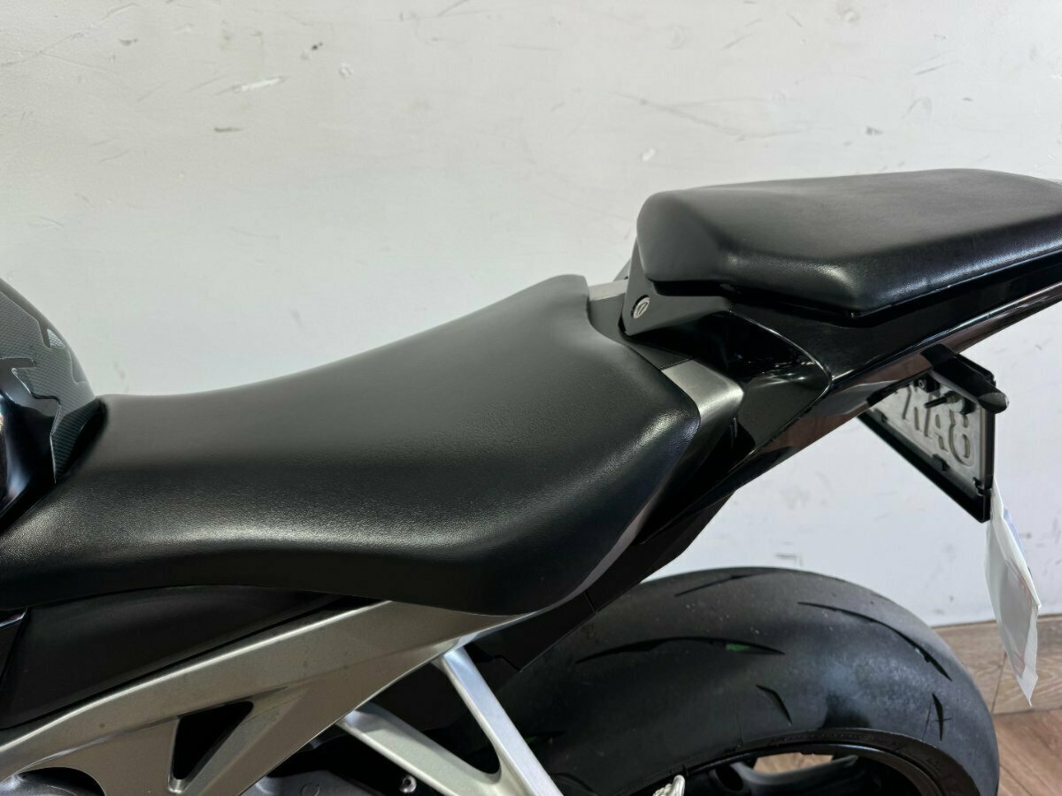 2011 HONDA CBR1000RR (FIREBLADE) SPORTS
