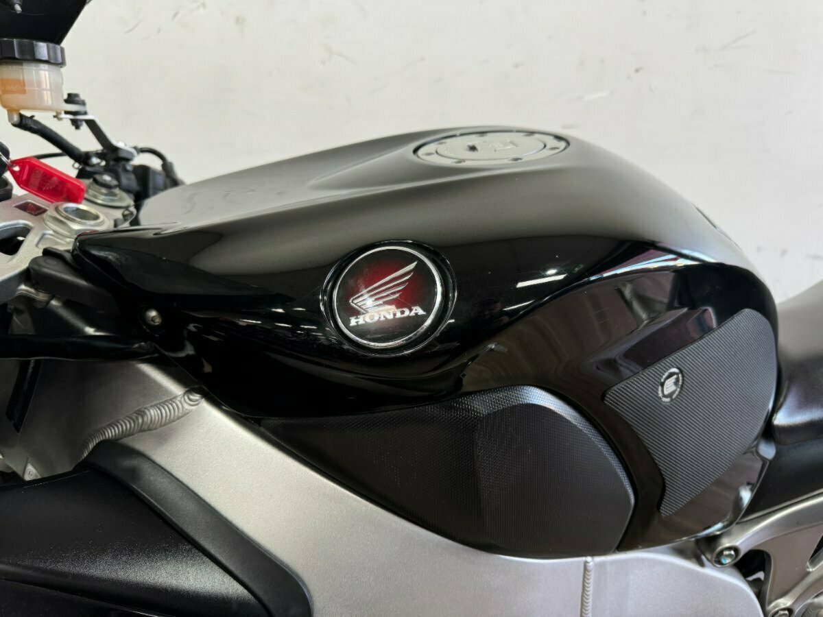 2011 HONDA CBR1000RR (FIREBLADE) SPORTS