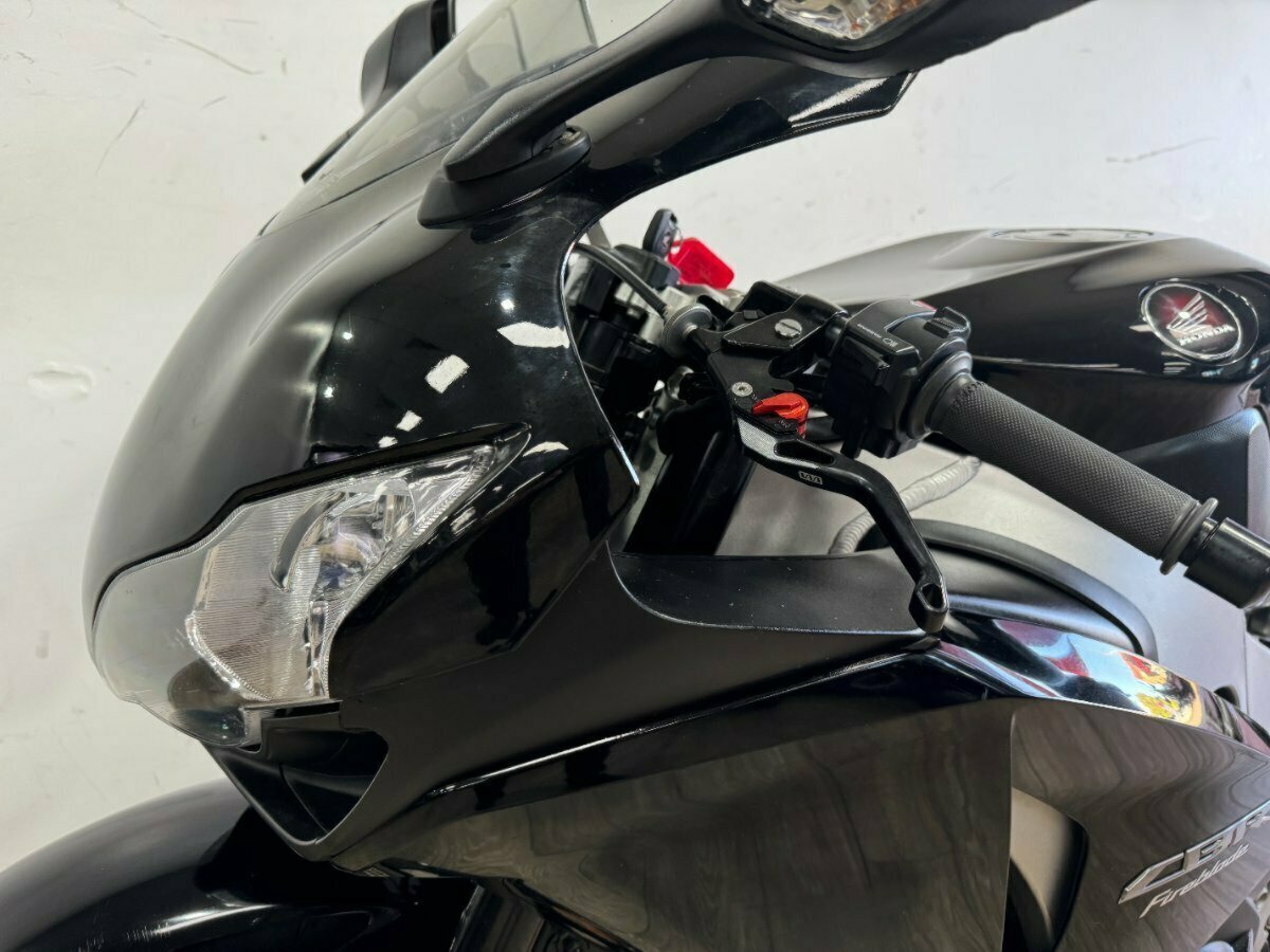 2011 HONDA CBR1000RR (FIREBLADE) SPORTS