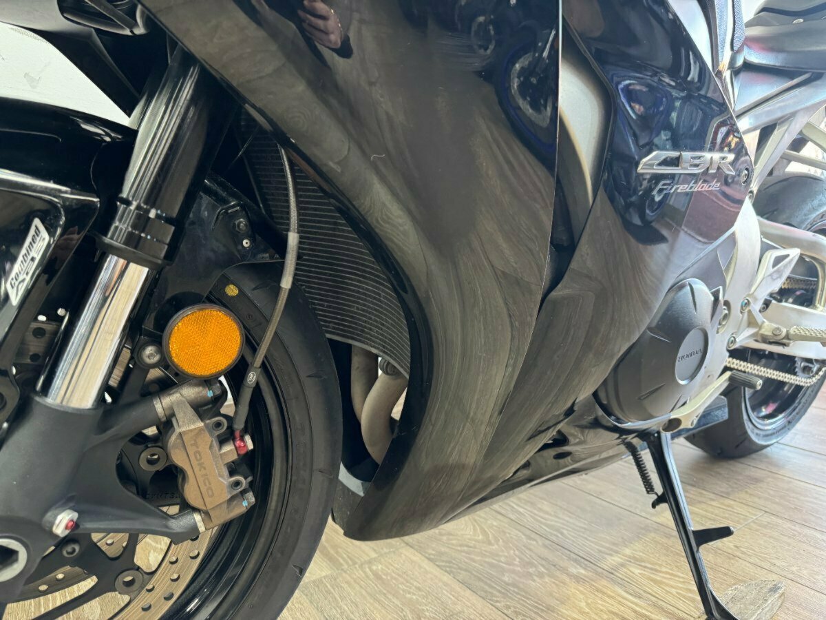 2011 HONDA CBR1000RR (FIREBLADE) SPORTS