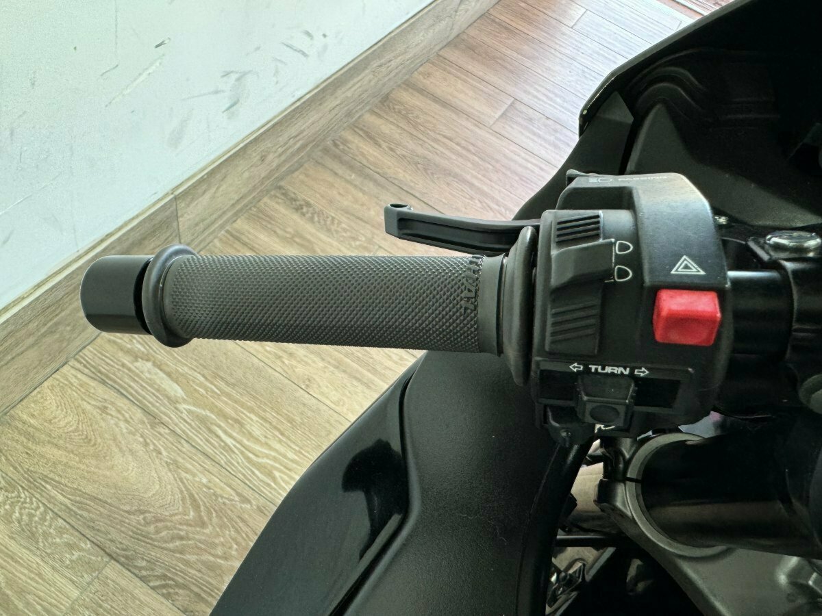 2011 HONDA CBR1000RR (FIREBLADE) SPORTS