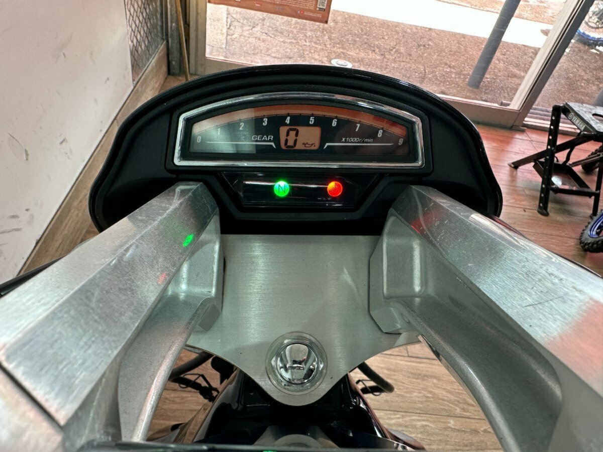 2012 SUZUKI VZR 1800 BOULEVARD (M109R) CRUISER