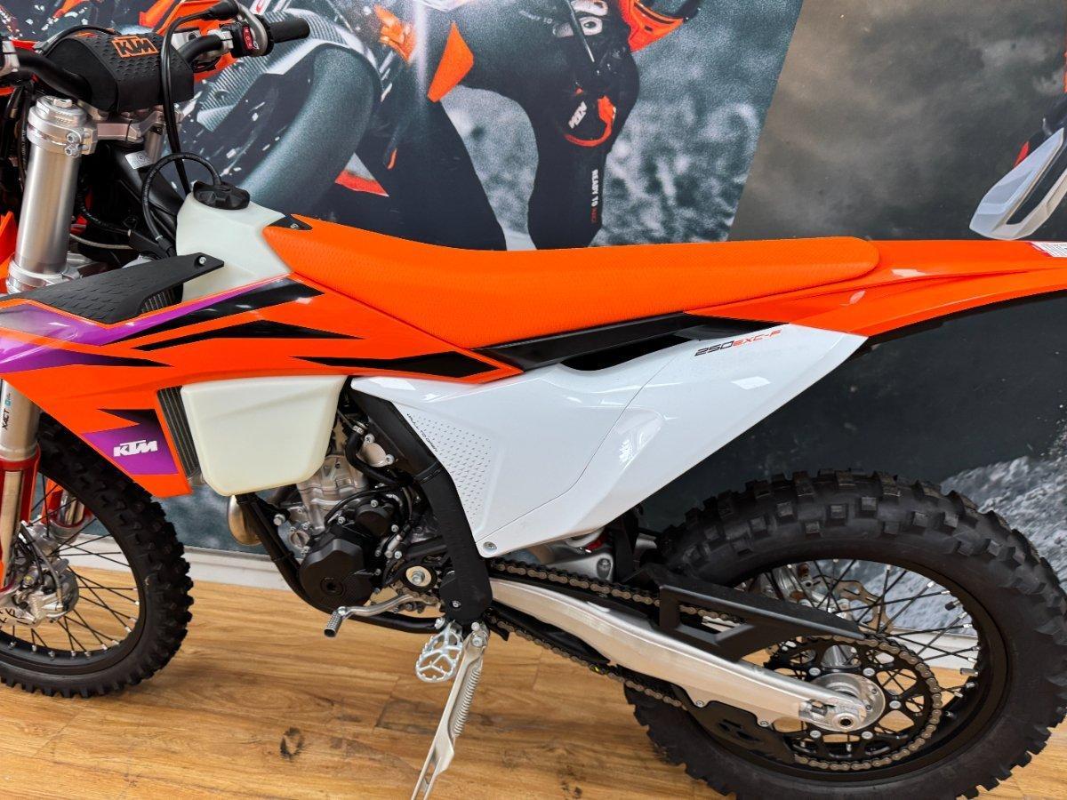 2024 KTM 250 EXC-F ENDURO