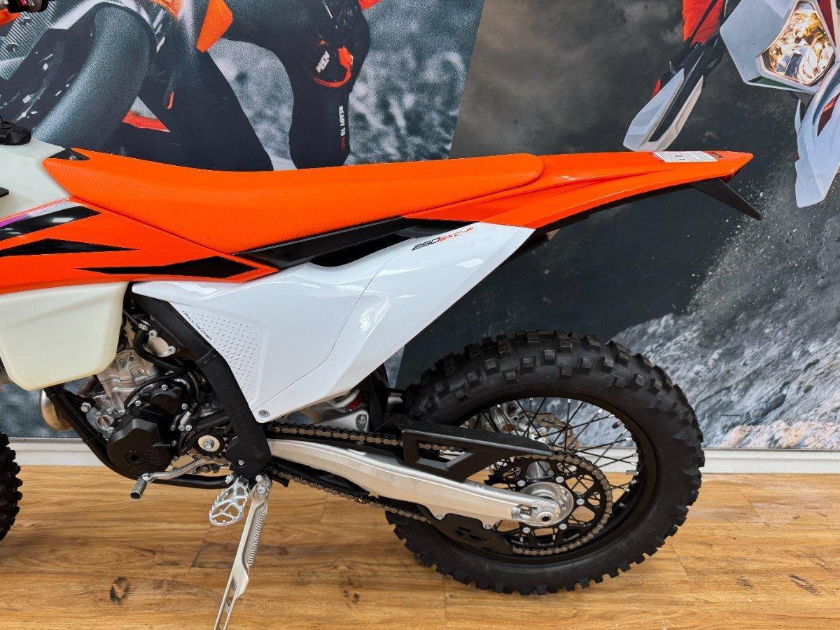 2024 KTM 250 EXC-F ENDURO
