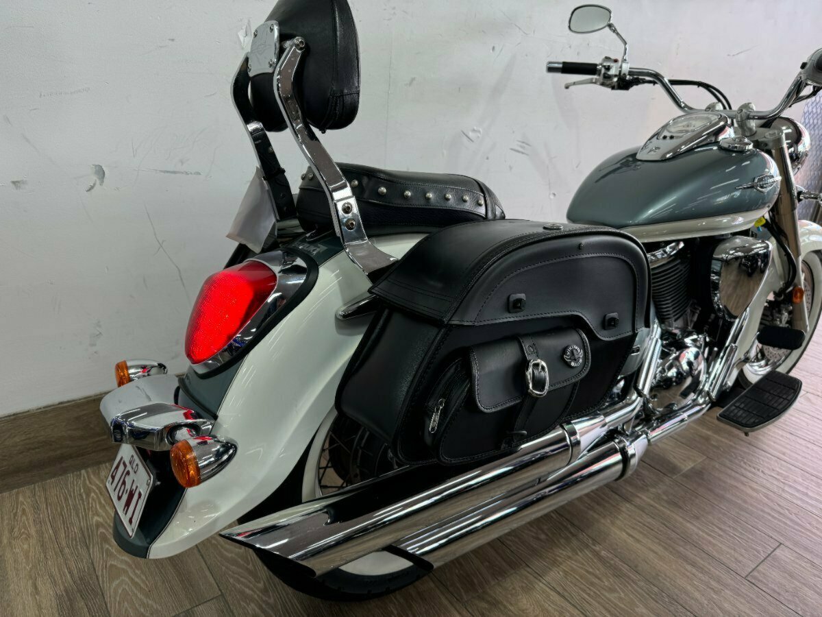 2010 SUZUKI VL800T (BOULEVARD C50T) CRUISER
