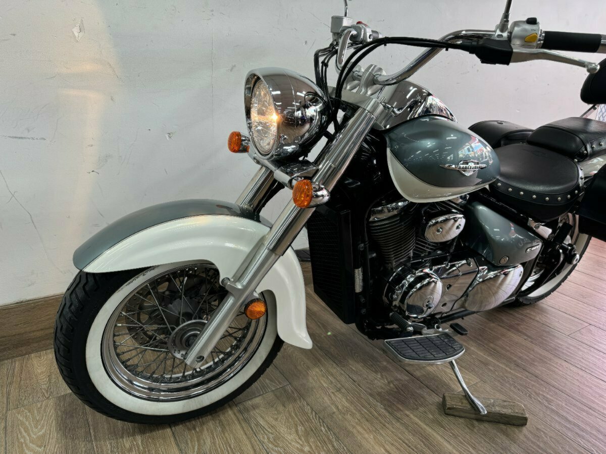 2010 SUZUKI VL800T (BOULEVARD C50T) CRUISER