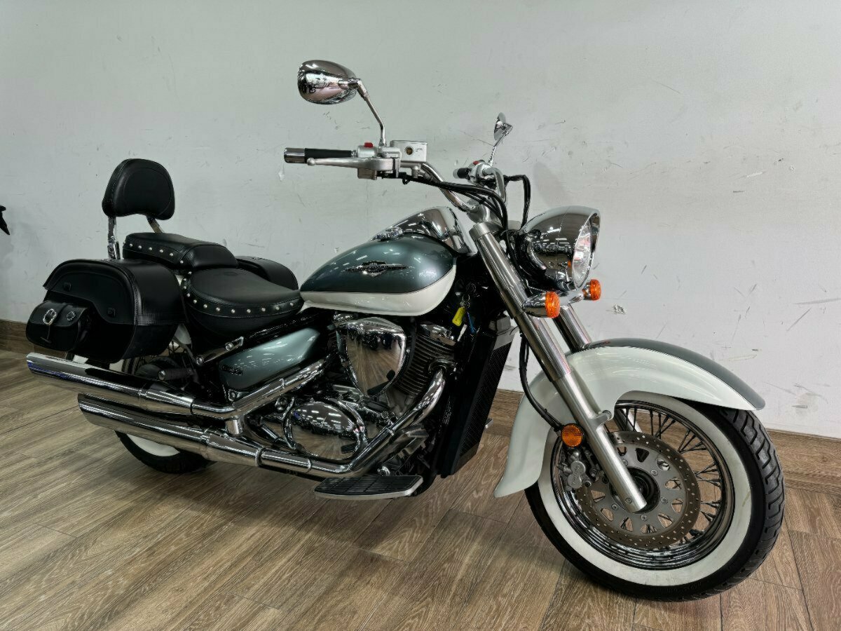 2010 SUZUKI VL800T (BOULEVARD C50T) CRUISER