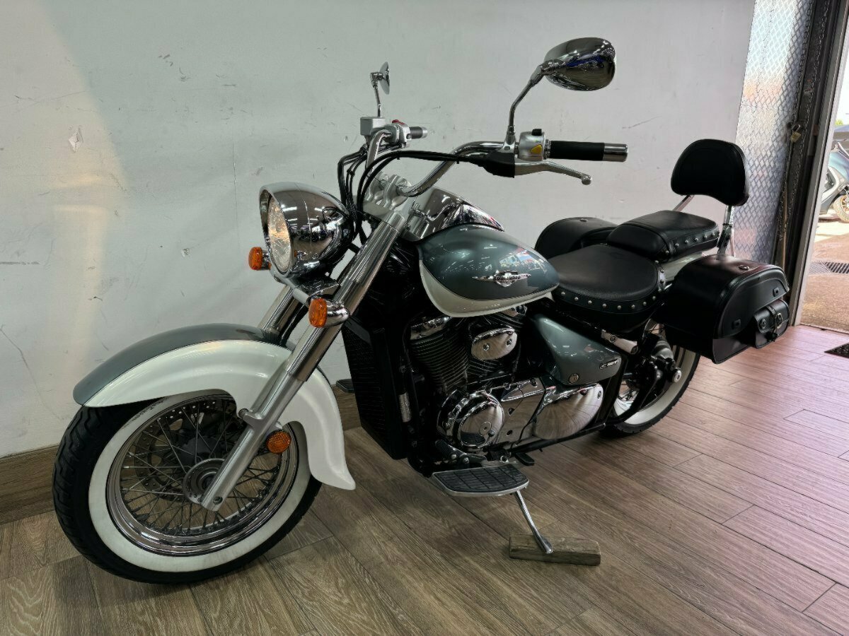 2010 SUZUKI VL800T (BOULEVARD C50T) CRUISER