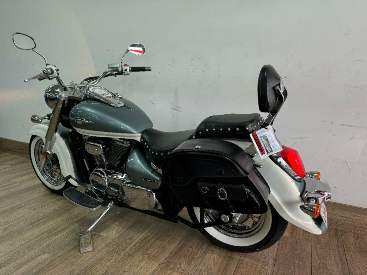 2010 SUZUKI VL800T (BOULEVARD C50T) CRUISER