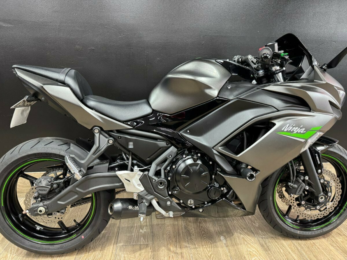 2024 KAWASAKI NINJA 650L SPORTS
