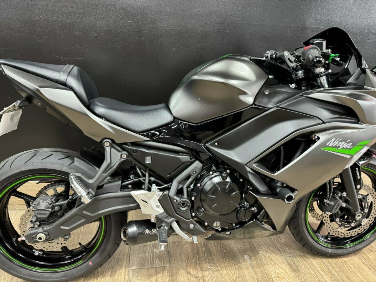 2024 KAWASAKI NINJA 650L SPORTS