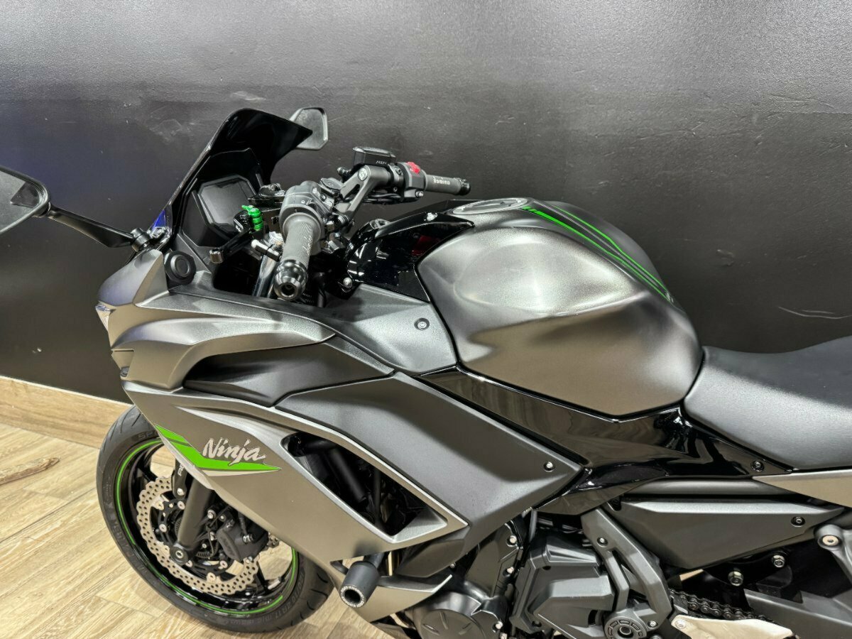 2024 KAWASAKI NINJA 650L SPORTS