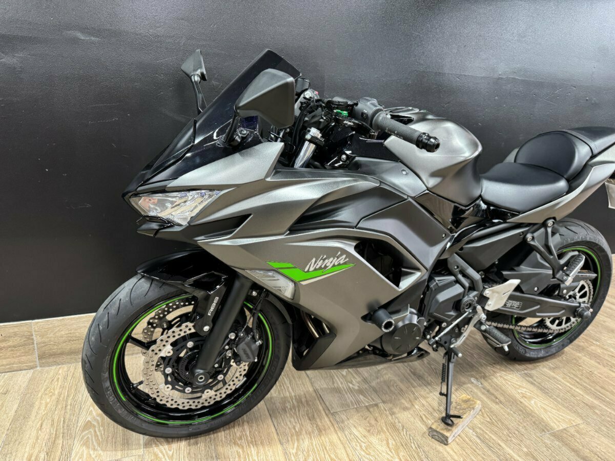 2024 KAWASAKI NINJA 650L SPORTS