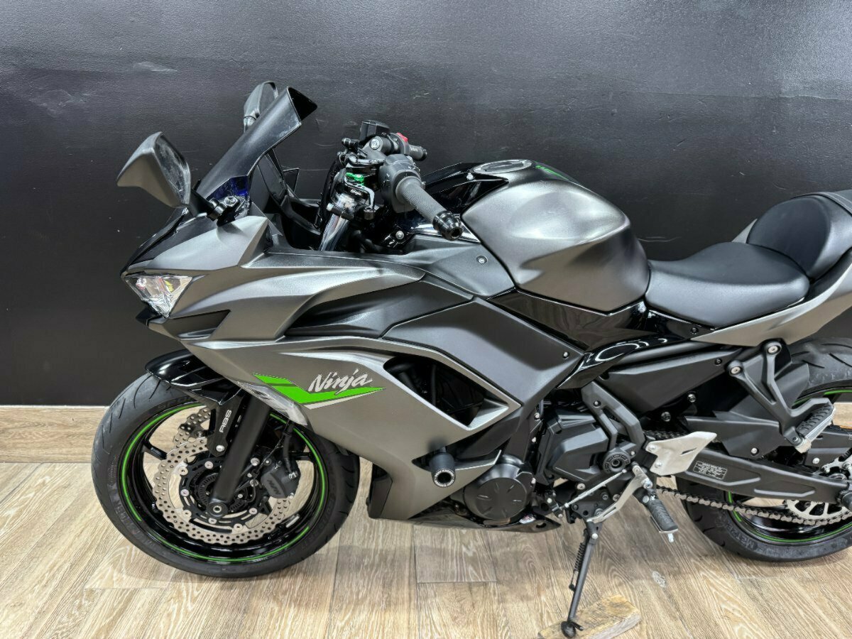 2024 KAWASAKI NINJA 650L SPORTS