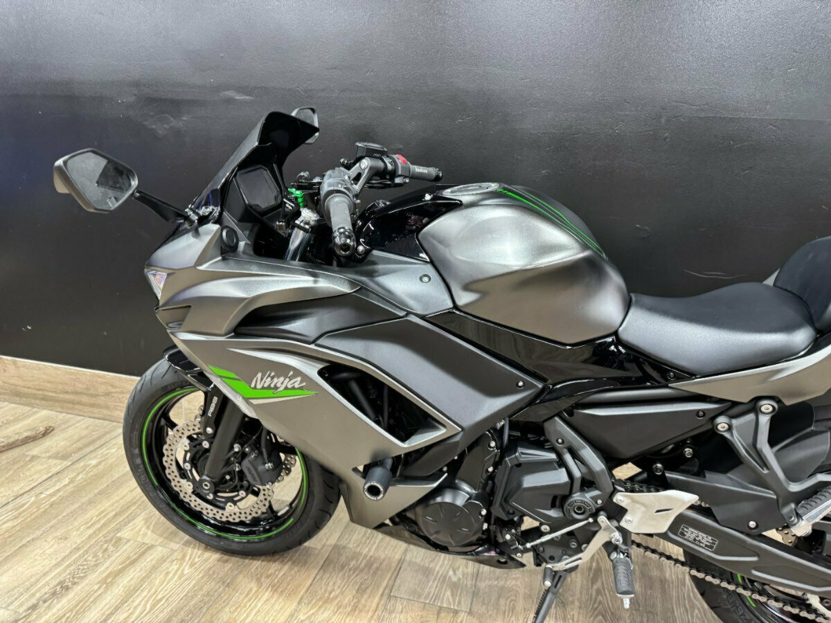 2024 KAWASAKI NINJA 650L SPORTS