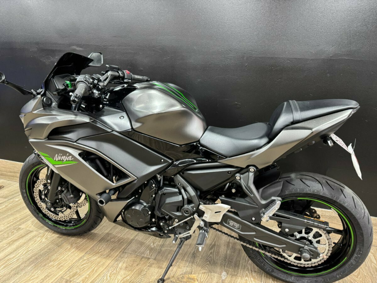 2024 KAWASAKI NINJA 650L SPORTS