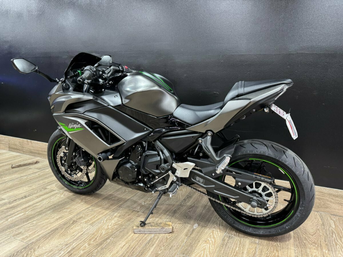 2024 KAWASAKI NINJA 650L SPORTS