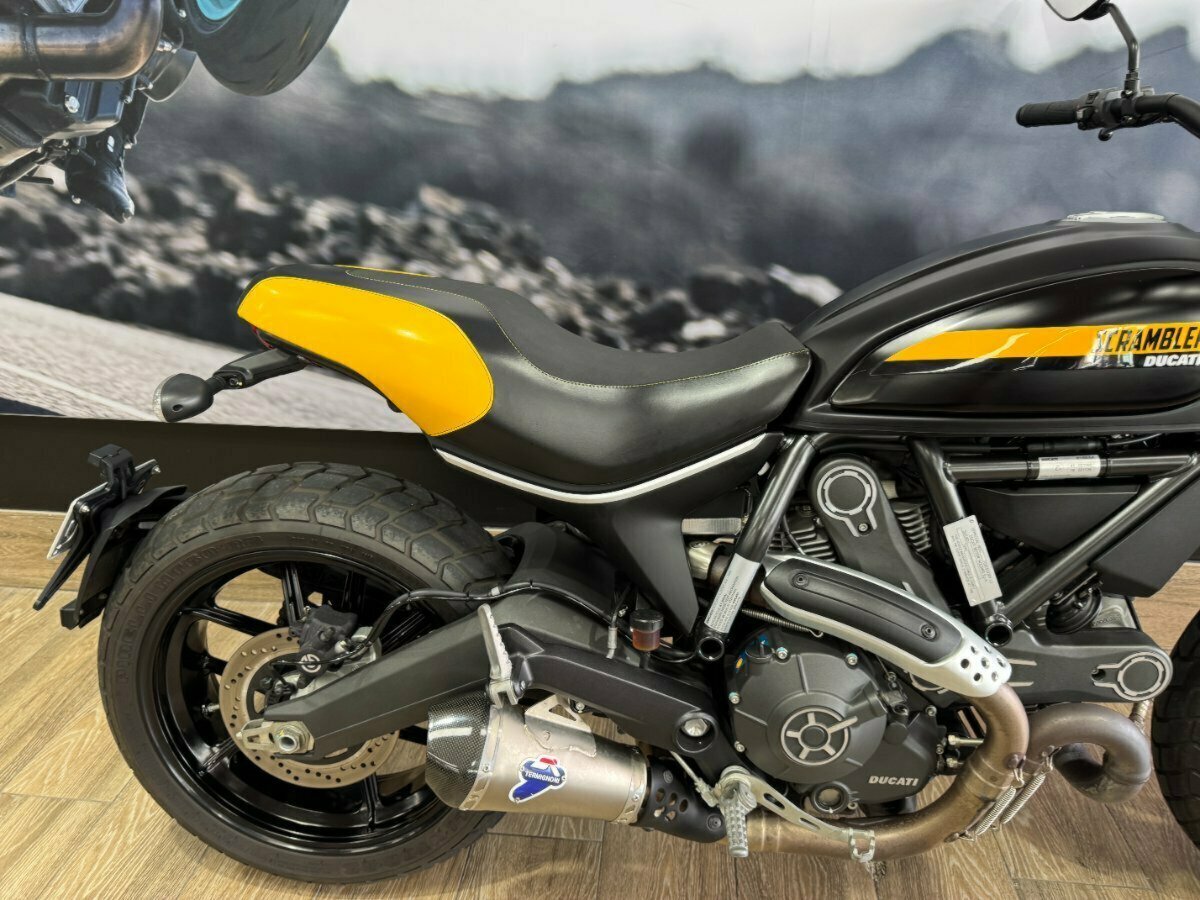 2016 DUCATI SCRAMBLER FULL THROTTLE SPORTS