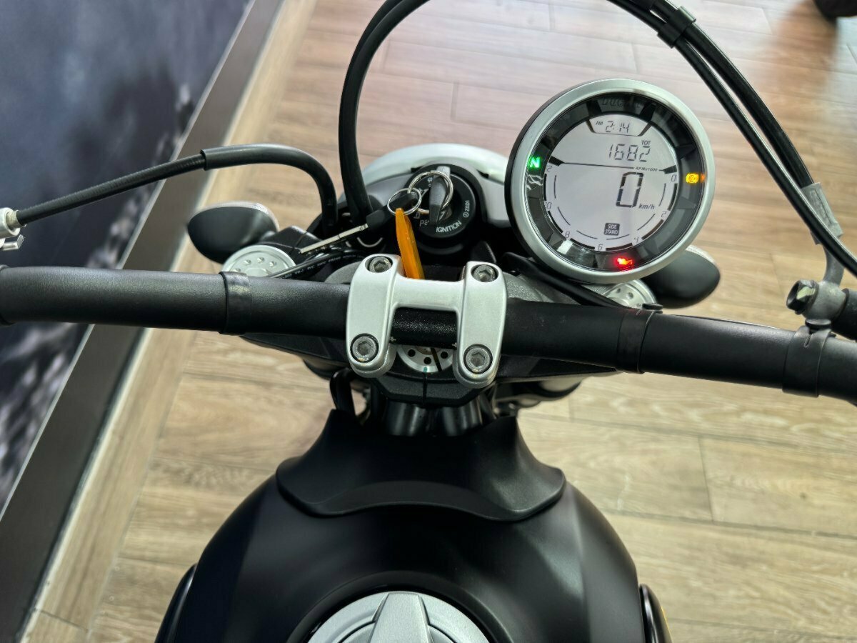 2016 DUCATI SCRAMBLER FULL THROTTLE SPORTS