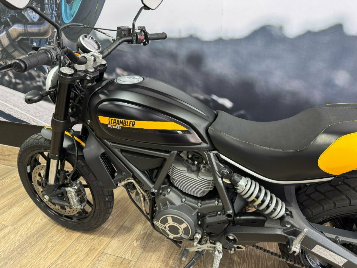 2016 DUCATI SCRAMBLER FULL THROTTLE SPORTS