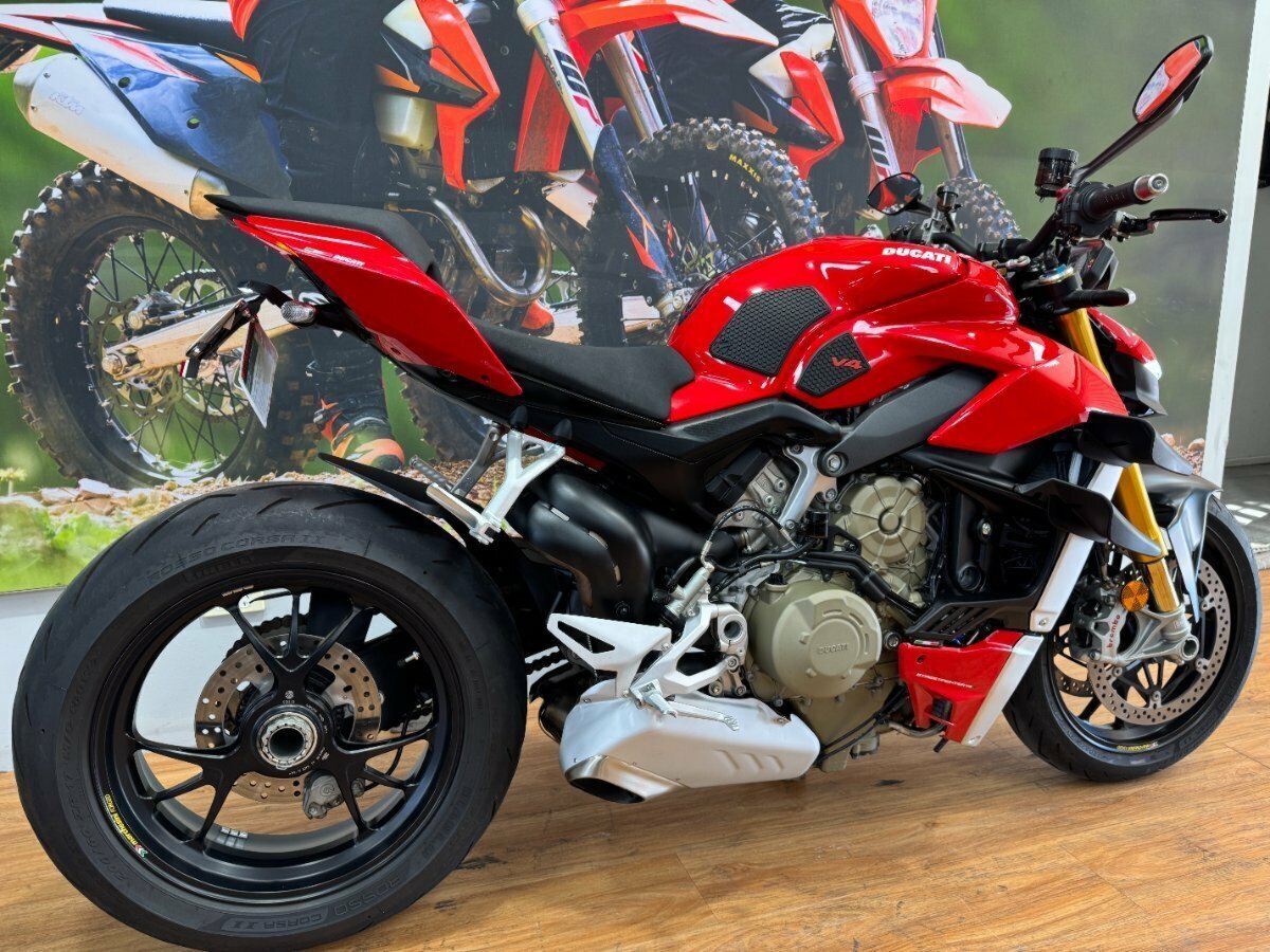 2022 DUCATI STREETFIGHTER V4 S SPORTS