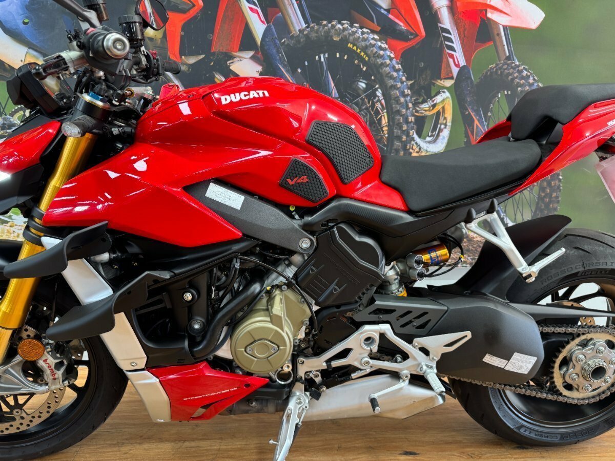 2022 DUCATI STREETFIGHTER V4 S SPORTS