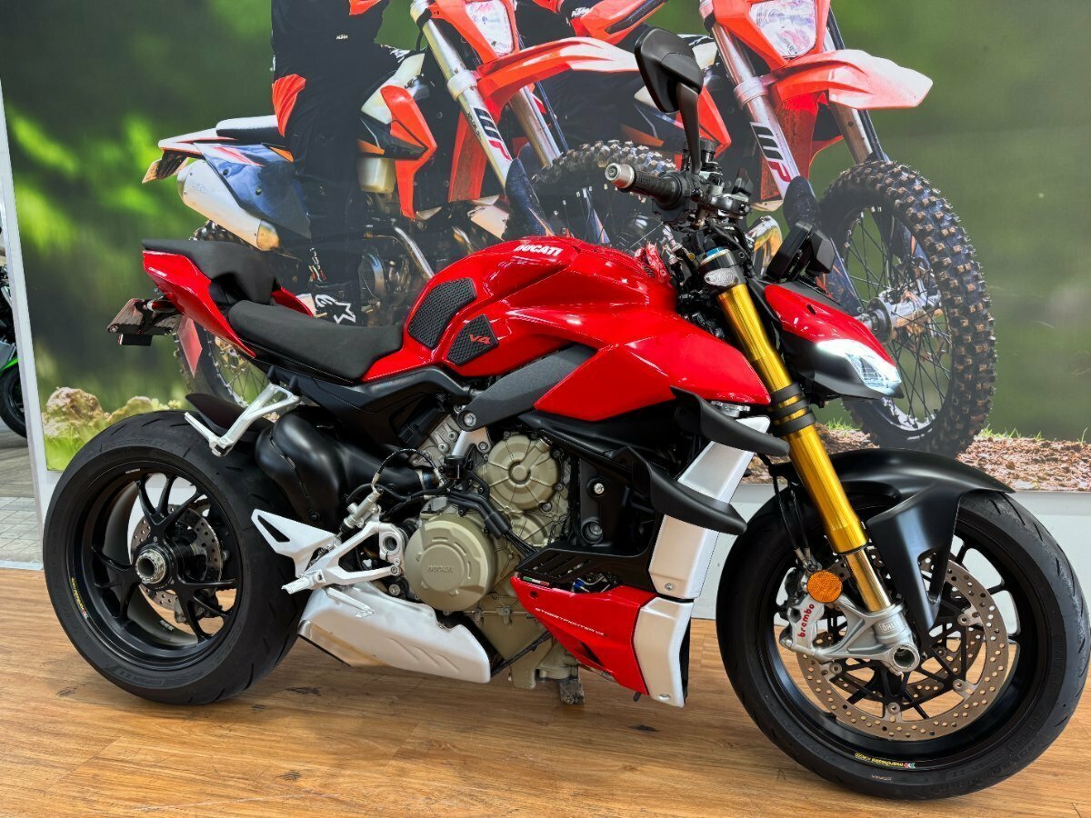 2022 DUCATI STREETFIGHTER V4 S SPORTS
