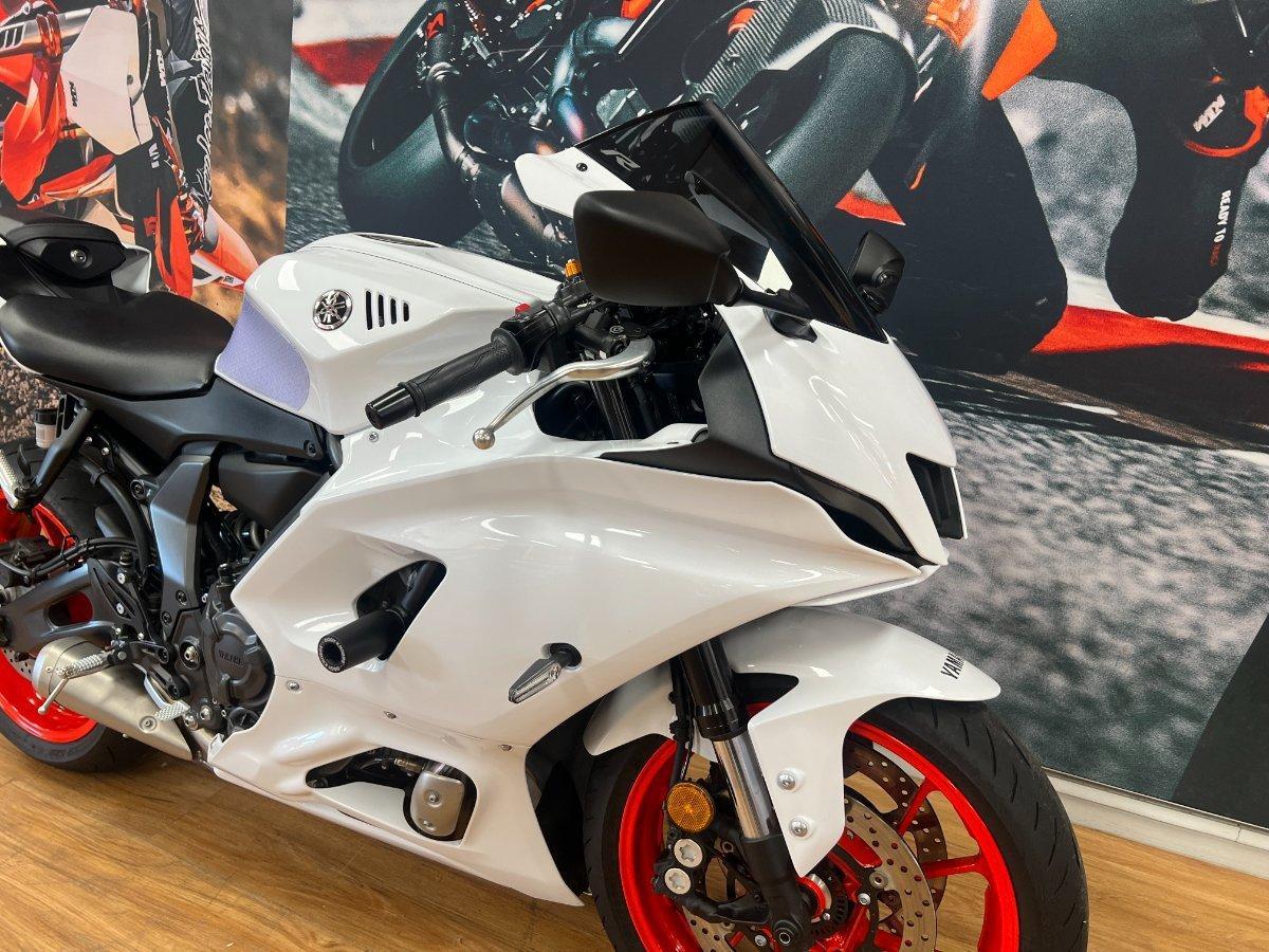 2023 YAMAHA YZF-R7 LAMS SPORTS