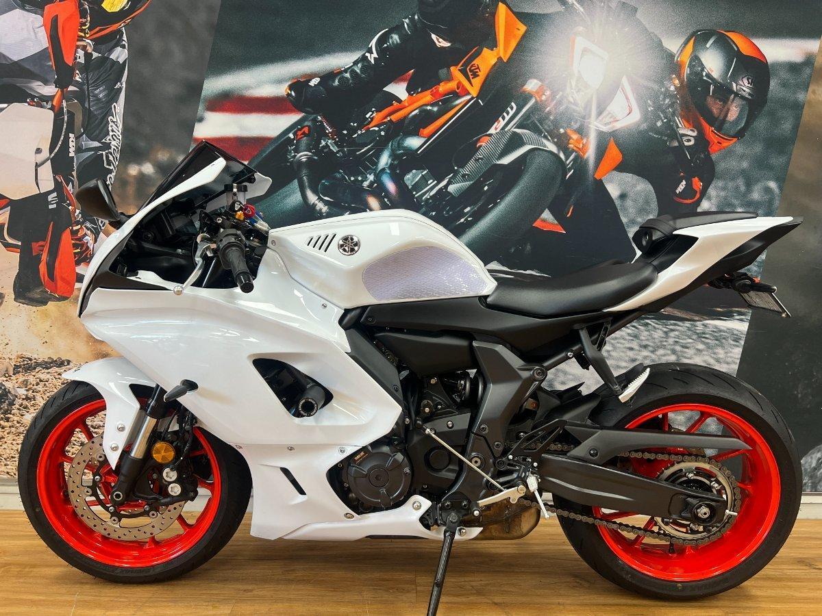 2023 YAMAHA YZF-R7 LAMS SPORTS
