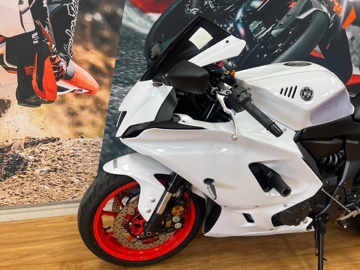 2023 YAMAHA YZF-R7 LAMS SPORTS