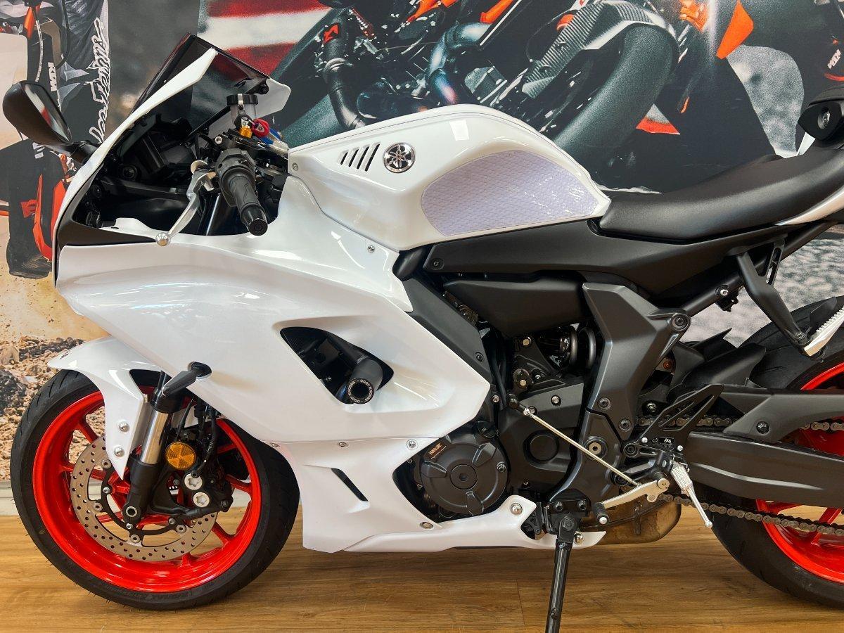 2023 YAMAHA YZF-R7 LAMS SPORTS
