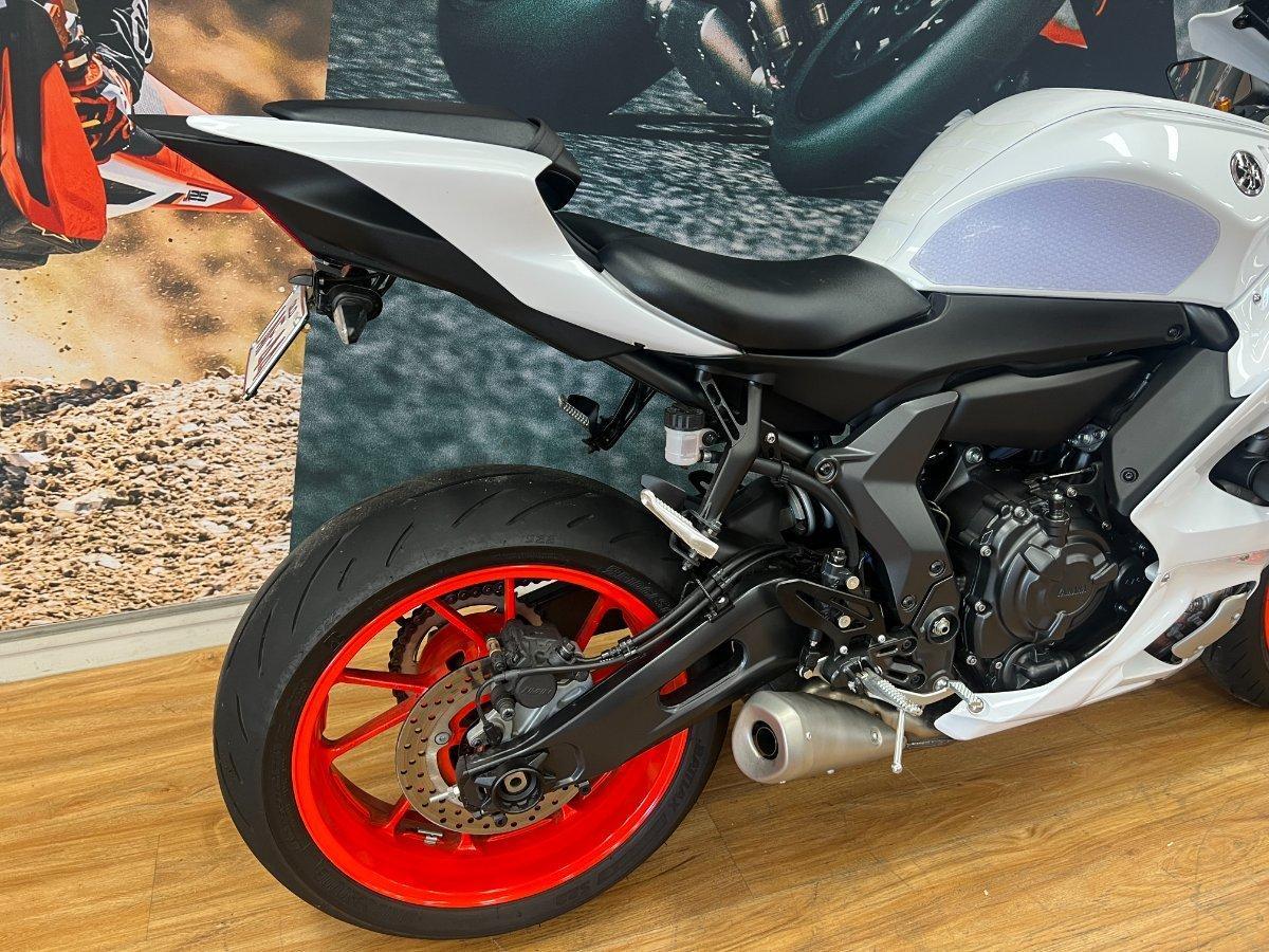 2023 YAMAHA YZF-R7 LAMS SPORTS