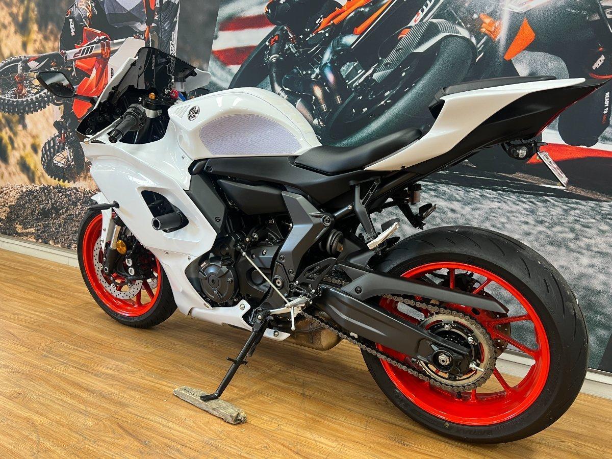 2023 YAMAHA YZF-R7 LAMS SPORTS