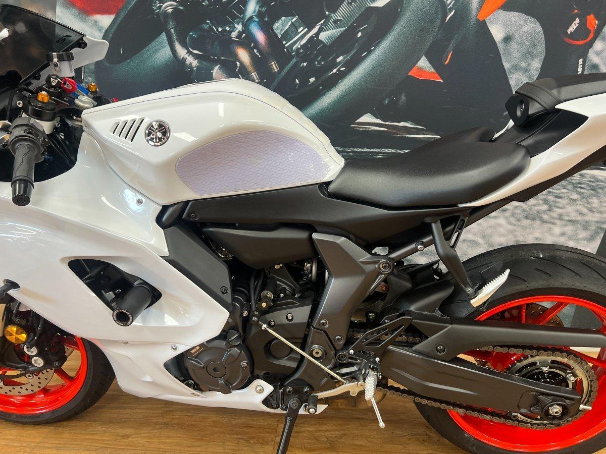 2023 YAMAHA YZF-R7 LAMS SPORTS