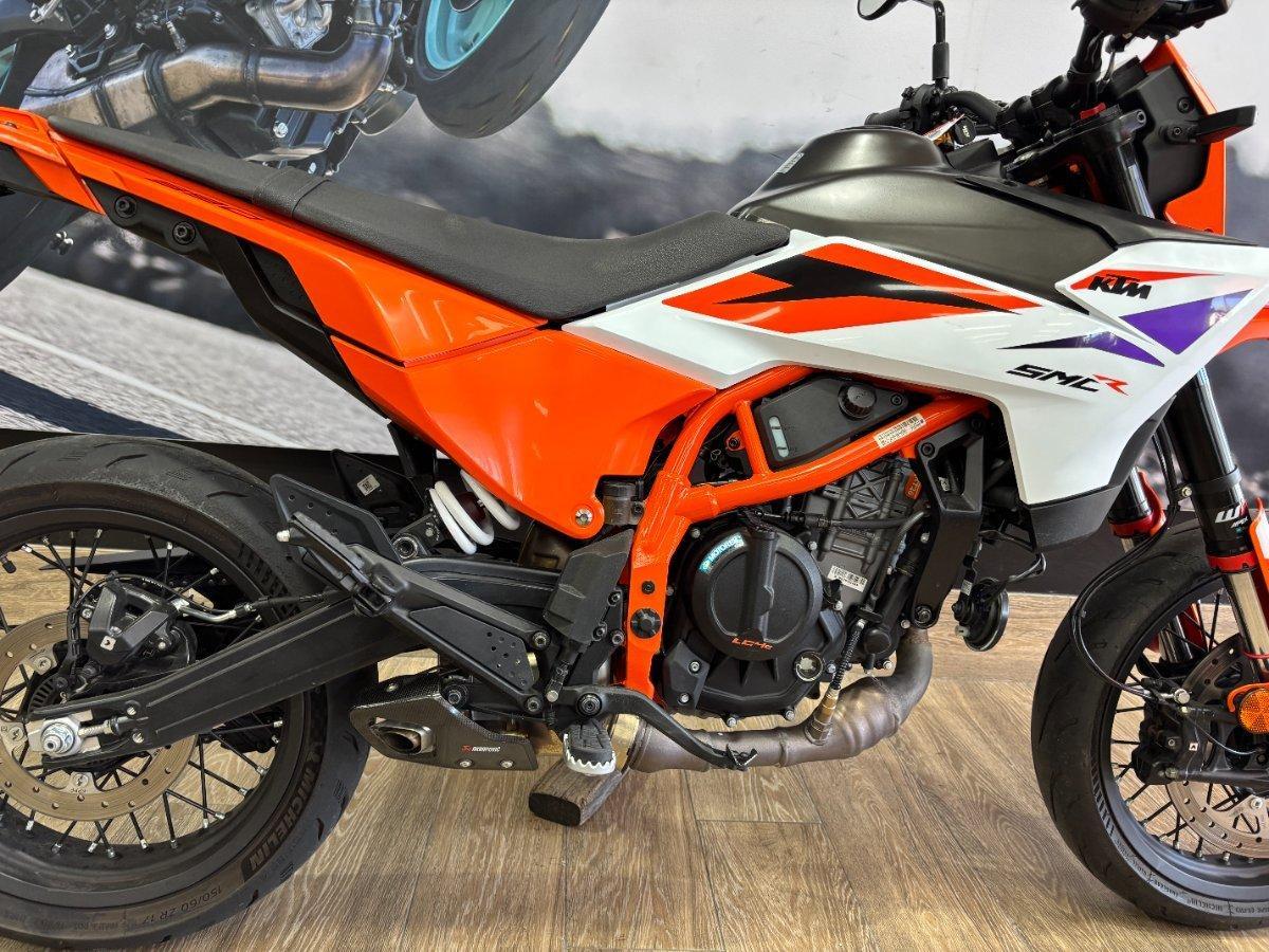 2025 KTM 390 SMC R LAMS SUPERMOTO