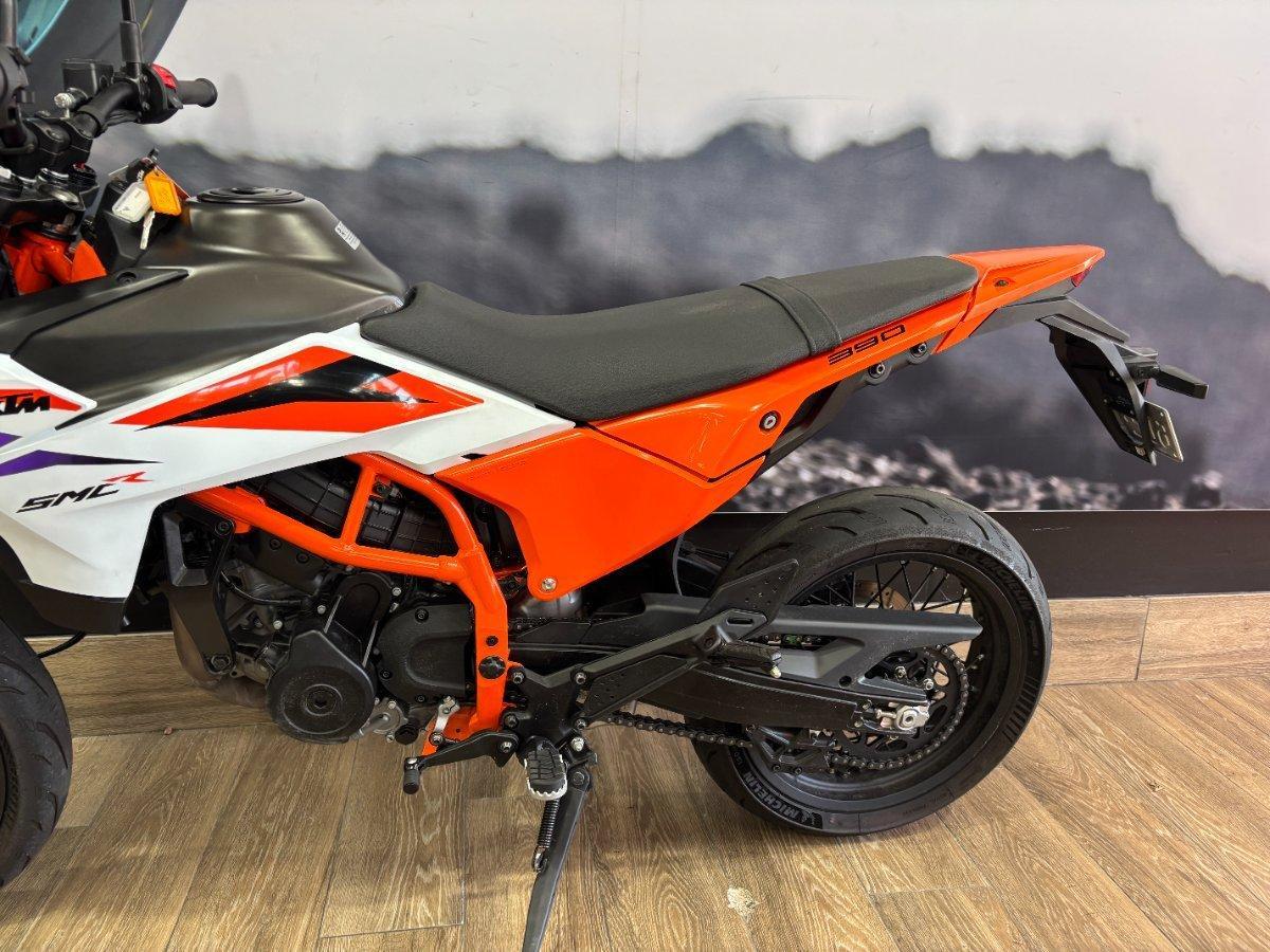 2025 KTM 390 SMC R LAMS SUPERMOTO