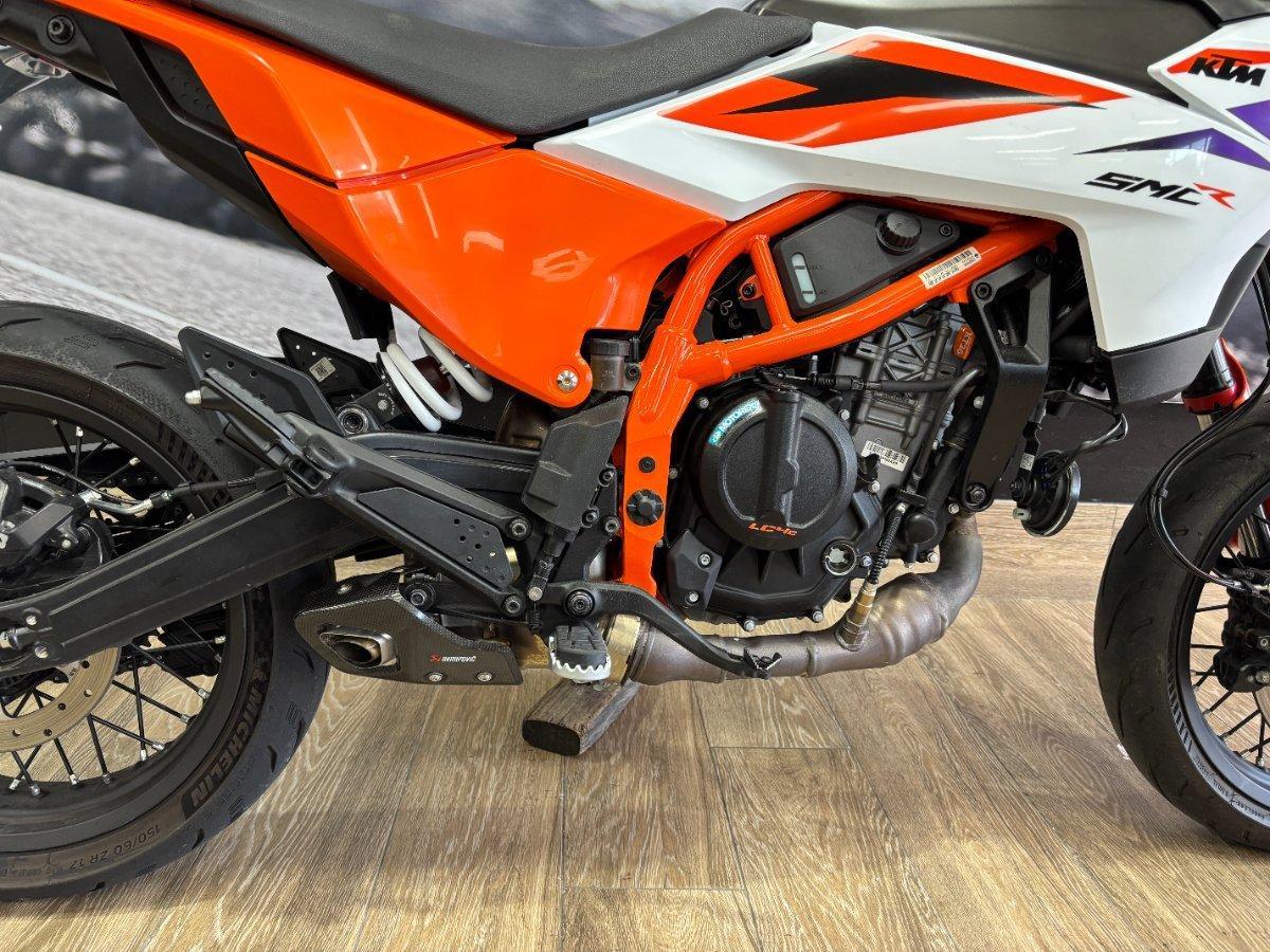 2025 KTM 390 SMC R LAMS SUPERMOTO