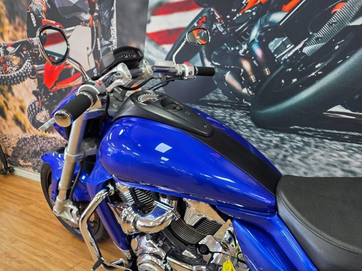 2008 SUZUKI BOULEVARD M109R (VZR1800) CRUISER