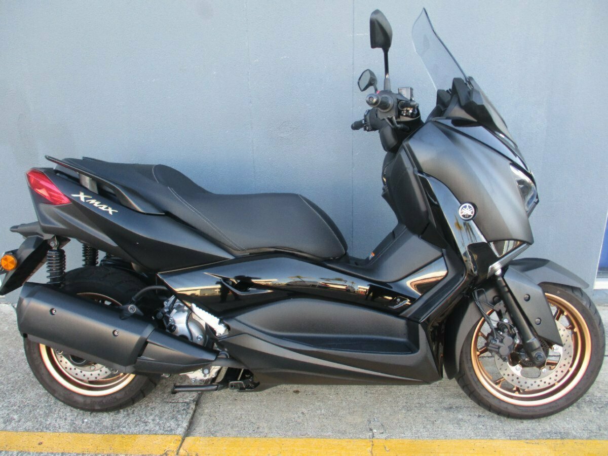 2022 YAMAHA XMAX 300 (CZD300A) SCOOTER